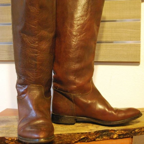 Golden Goose Deluxe Brand Italian Leather Boots - Picture 2 of 4